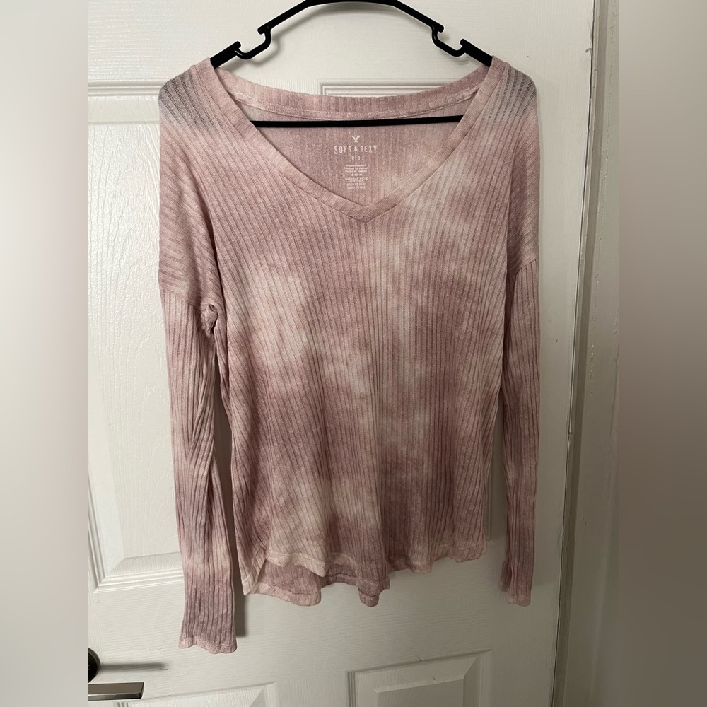 American Eagle Pink Space Dye V-Neck Sweater
